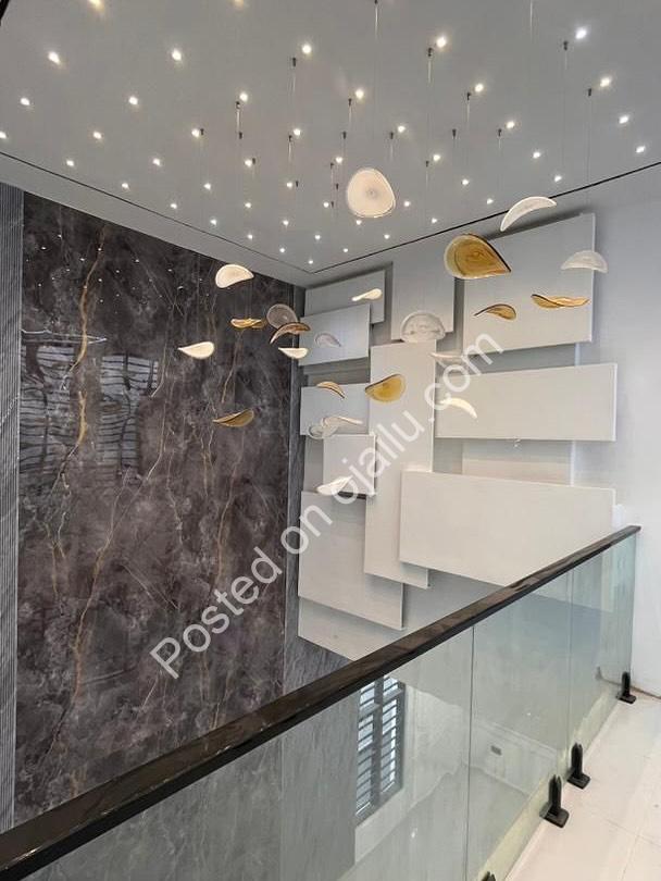 Chevron’s Crown Jewel: 5-Bed Duplex with Pool & BQ