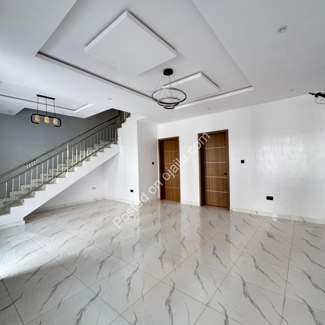 Sleek 4-Bed Terrace Duplex in Sangotedo | N125M
