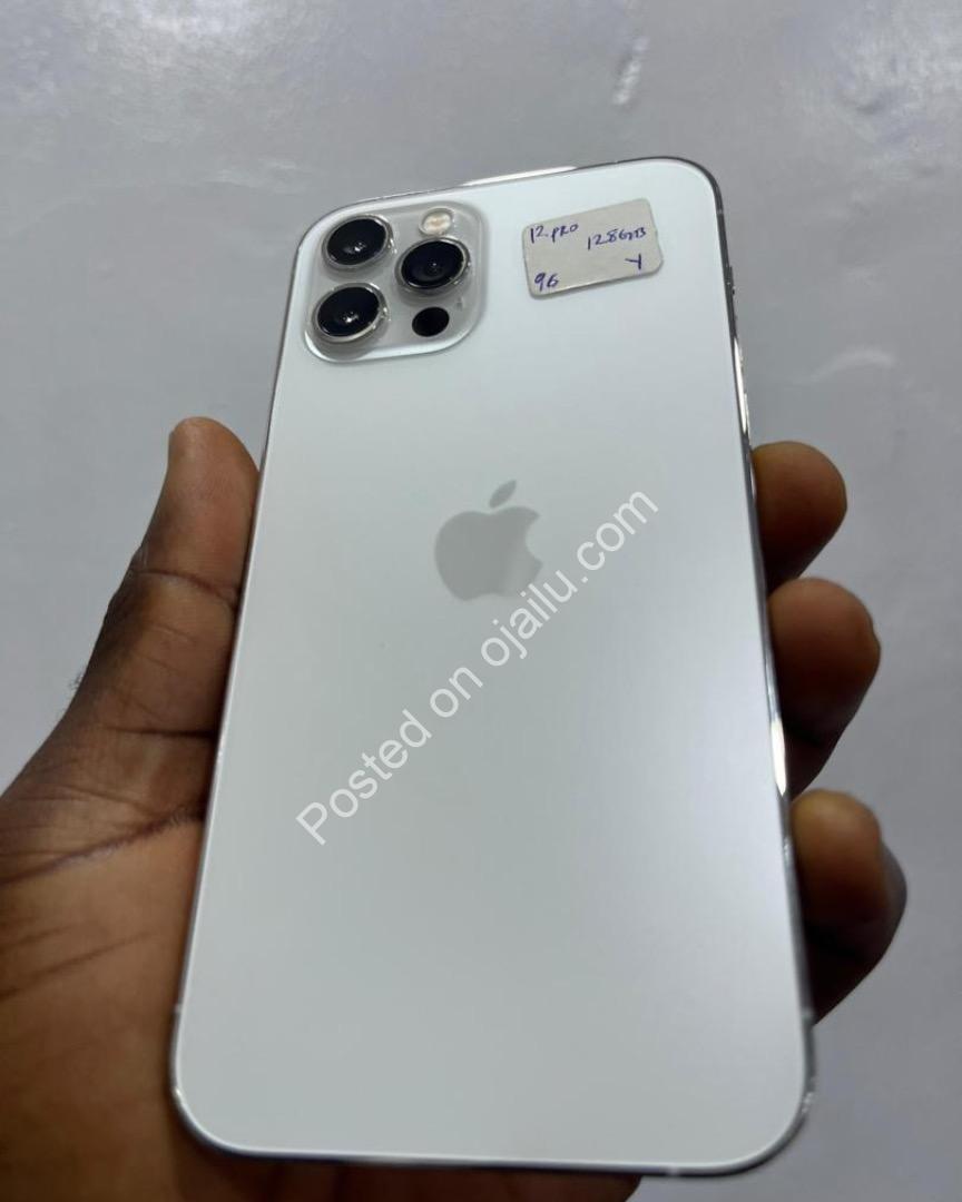 Unlocked iPhone 12 Pro | 96% Battery | 128GB | ₦420k