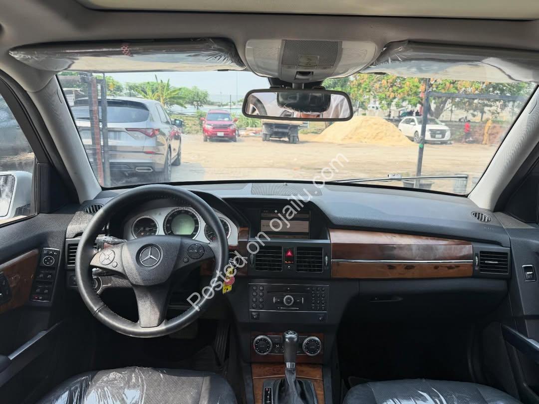 2012 GLK 350: Panoramic Luxury, Drive Today