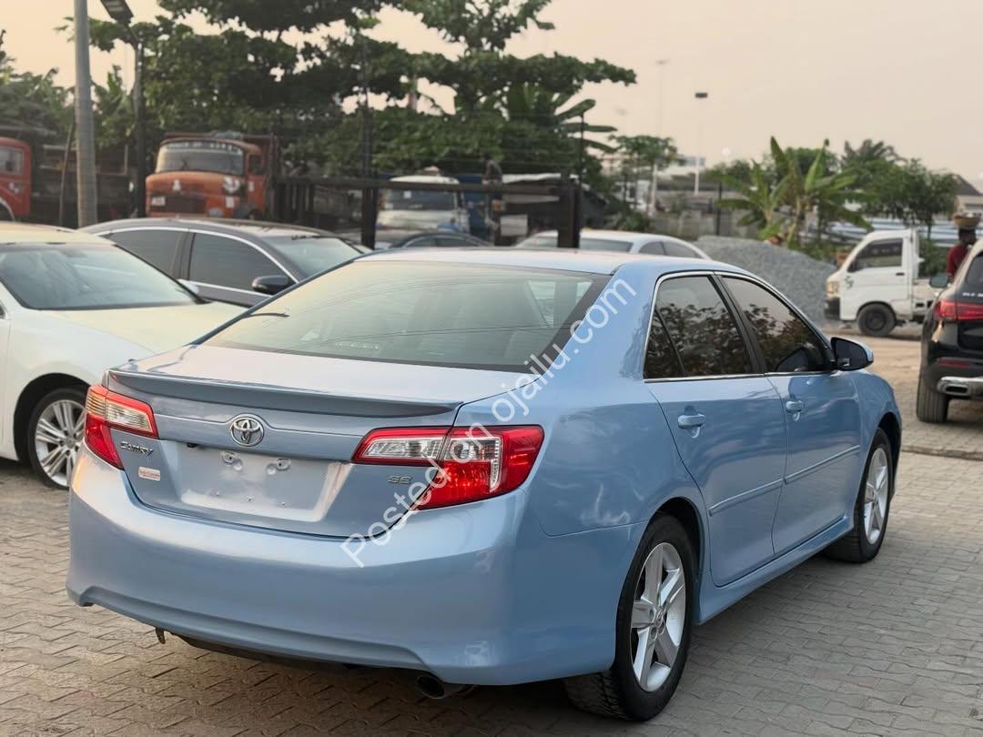 Pristine 2013 Camry SE: Loaded & Duty-Paid