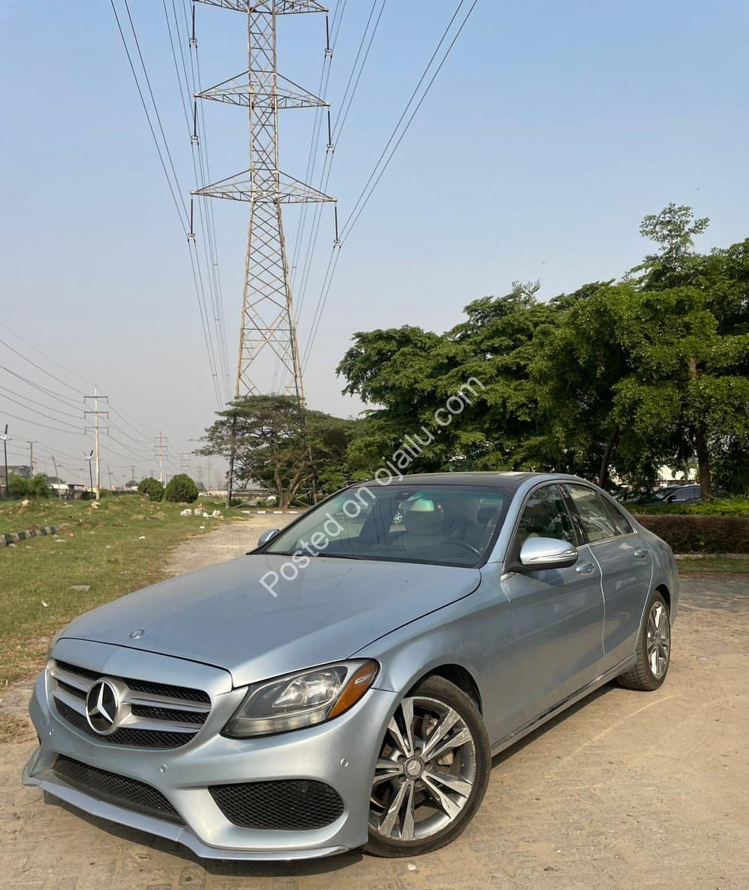 2017 Mercedes C300 4Matic: Luxury & Tech for 19M