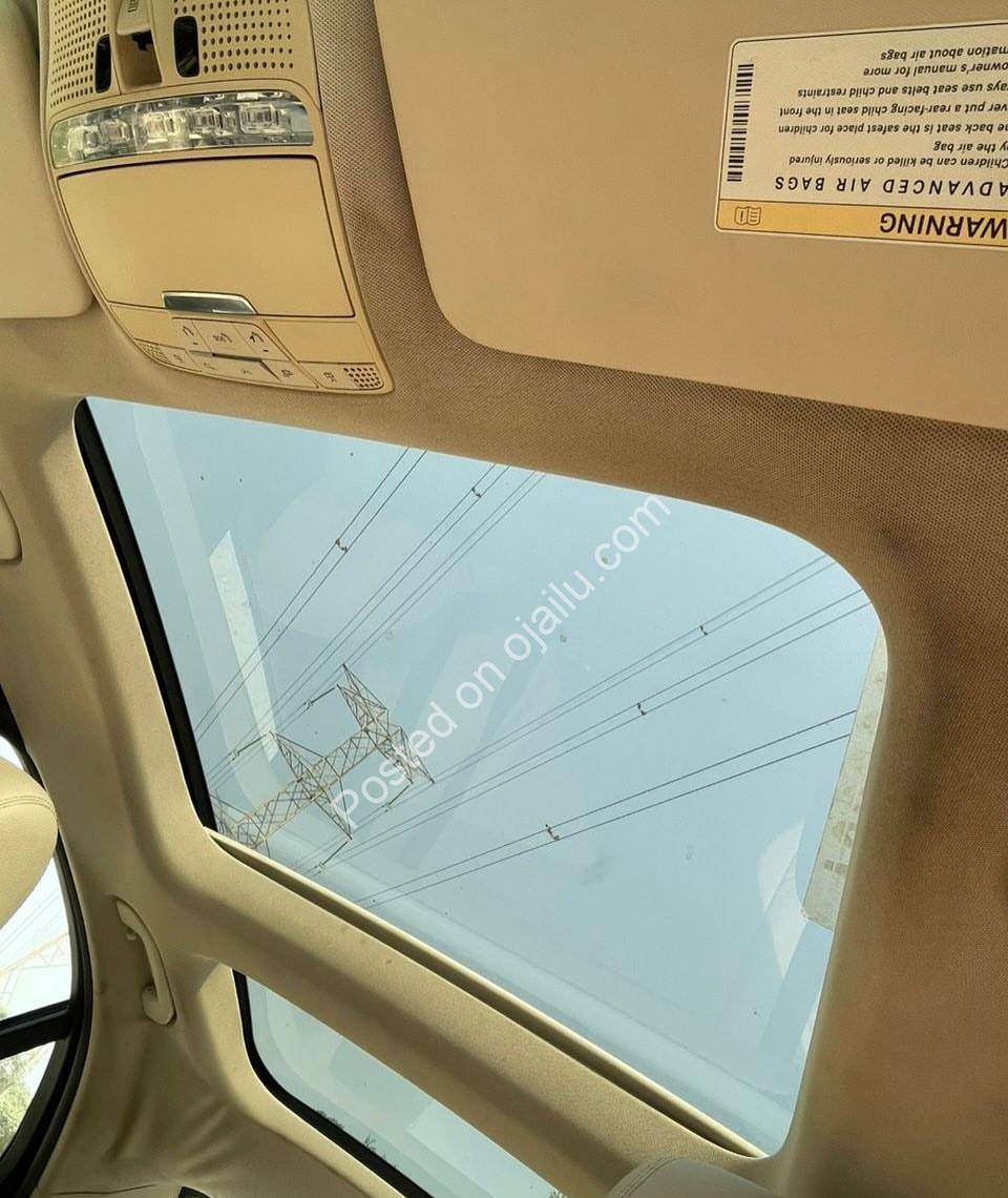 2017 Mercedes C300 4Matic: Luxury & Tech for 19M