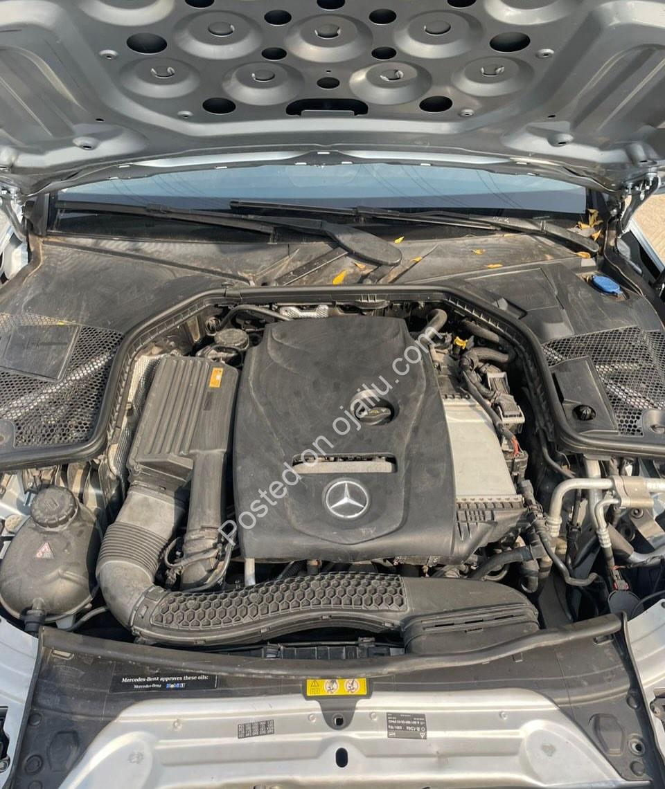 2017 Mercedes C300 4Matic: Luxury & Tech for 19M