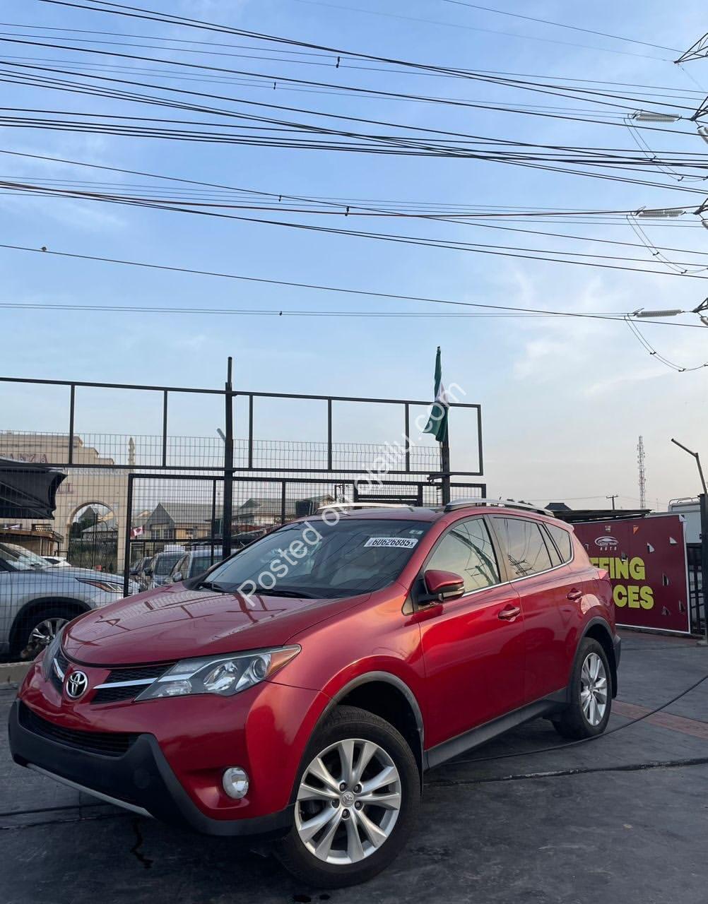 2013 Toyota RAV4 Limited: Luxury & Tech for 22.5M