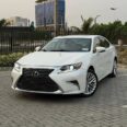 2014 Lexus ES350: Luxe & Low-Mileage
