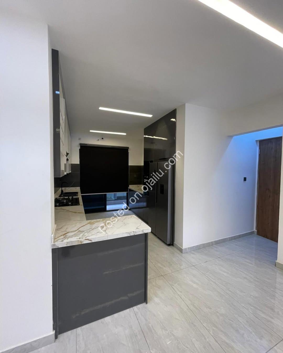 Elegant Ikate Apartments: Modern Living Awaits