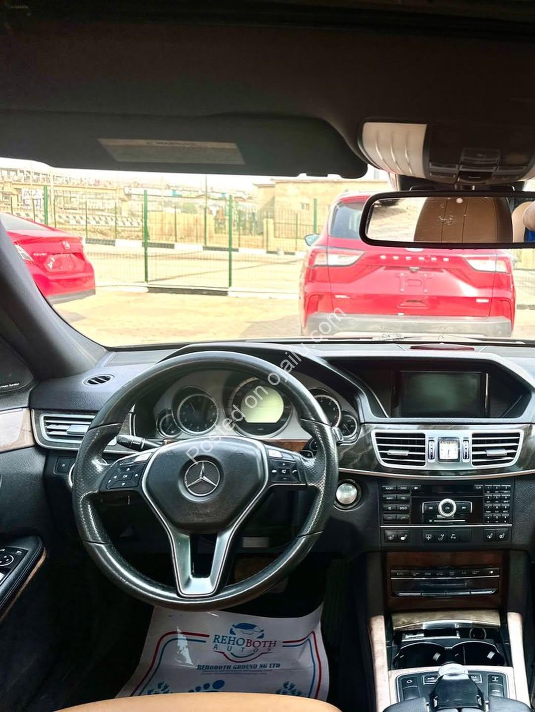 Luxury Redefined: 2010 Mercedes E350, ₦14M