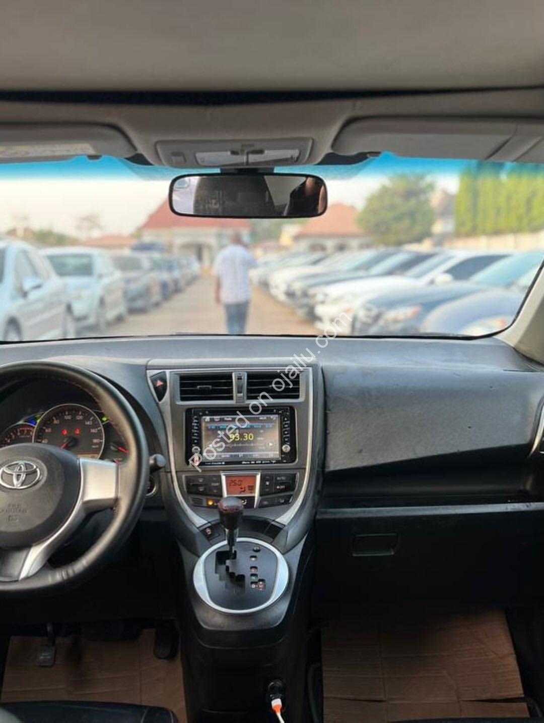 2012 Toyota Ractis Verso: 12.5M, Kaduna
