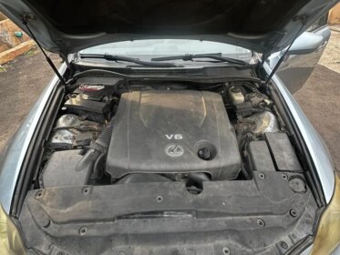 Luxury Lexus IS250: Open Roof & Full Duty Paid