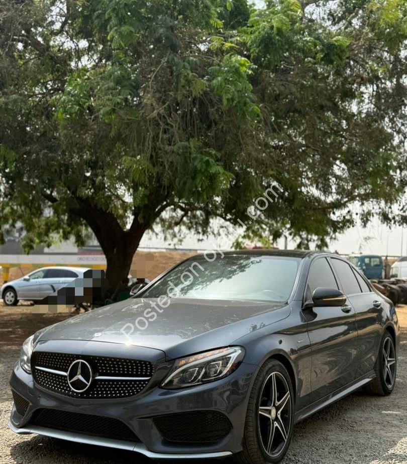 Luxury Loaded 2016 Mercedes C450 – Duty Paid!