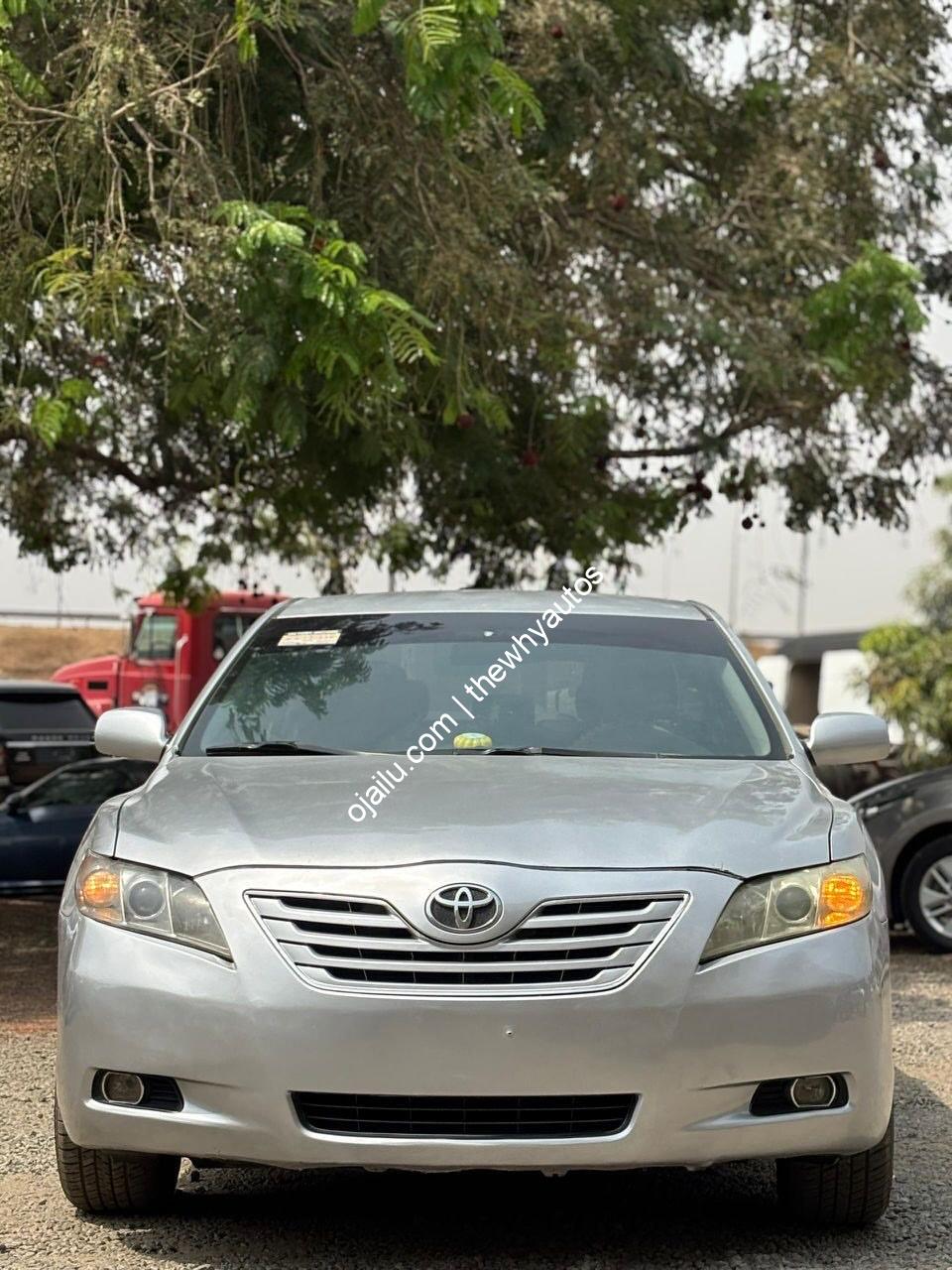 Reliable 2008 Camry: Loaded & Ready in Abuja