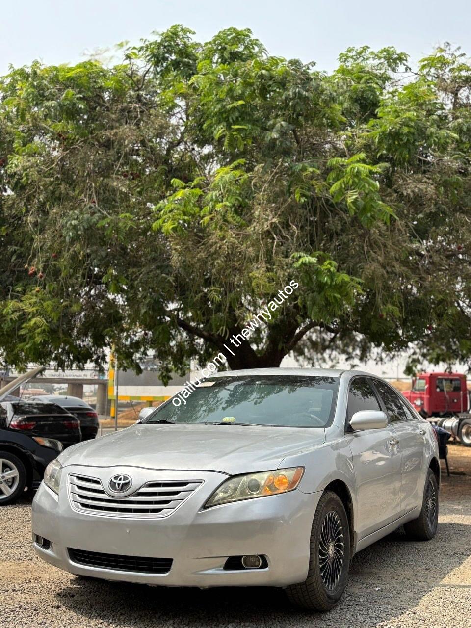 Reliable 2008 Camry: Loaded & Ready in Abuja
