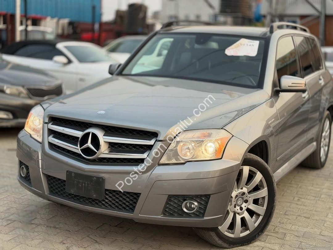 Luxury SUV, 16.5M, Drive Today