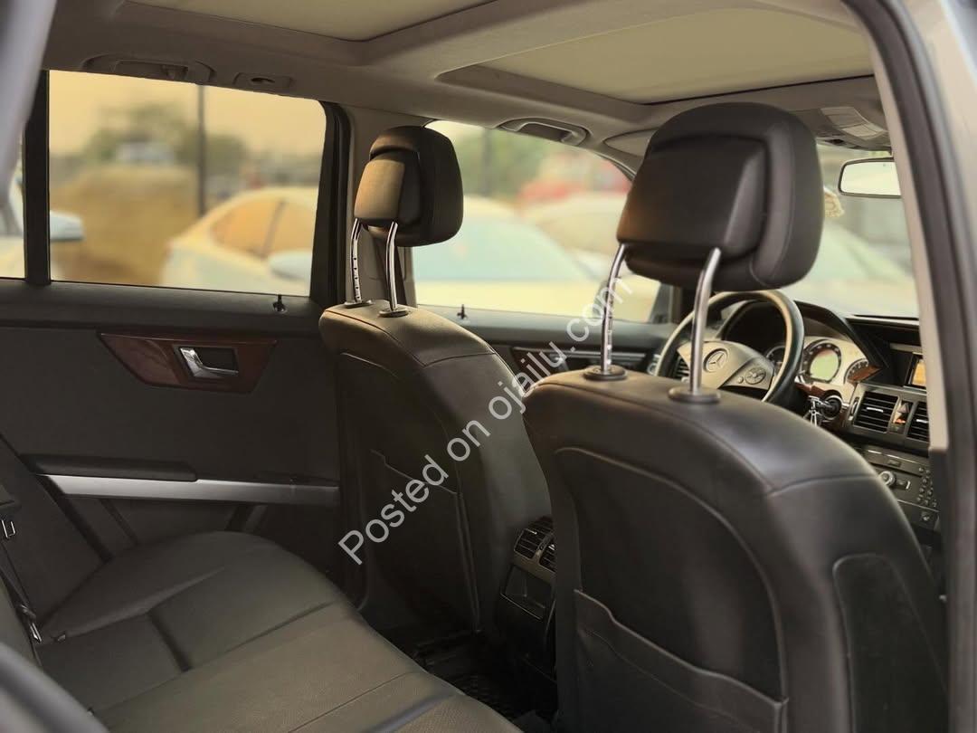 Luxury GLK 350: Panoramic Roof & Fully Paid Duty