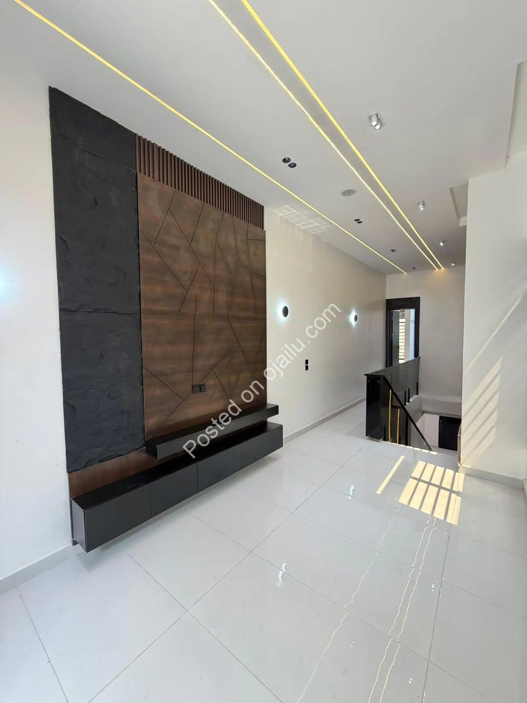 Dream Home with Pool in Prime Lekki