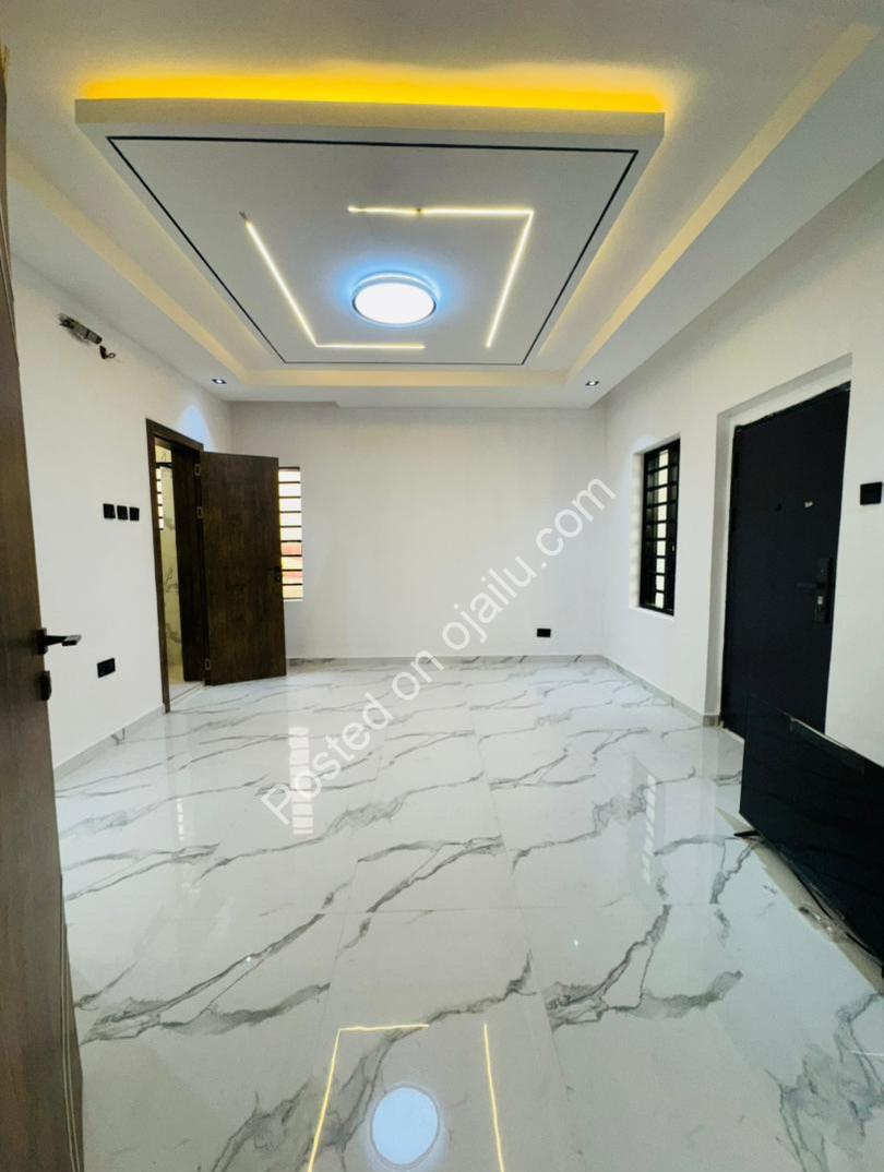 Exquisite 4-Bedroom Haven in Prime Ogba