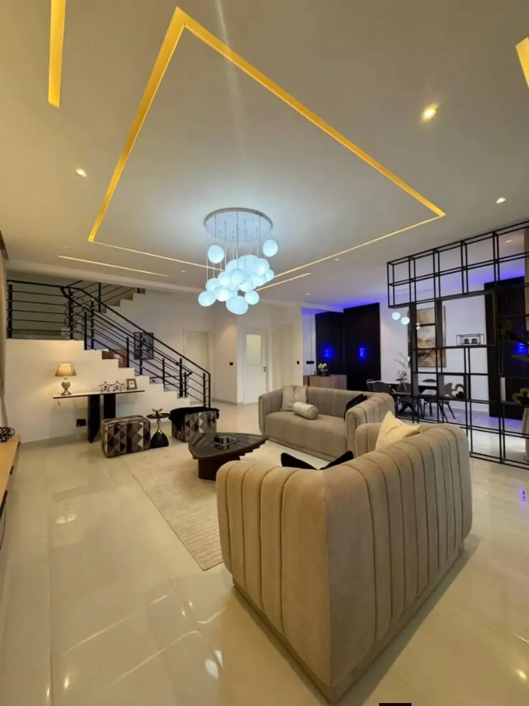 Spacious 4-Bed Duplex with Pool & BQ in Lekki