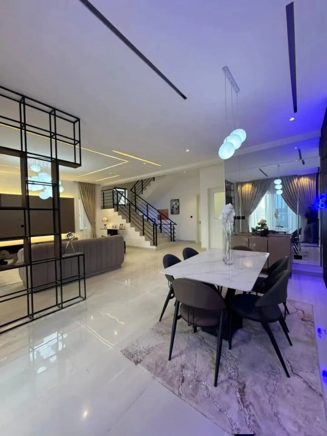 Spacious 4-Bed Duplex with Pool & BQ in Lekki