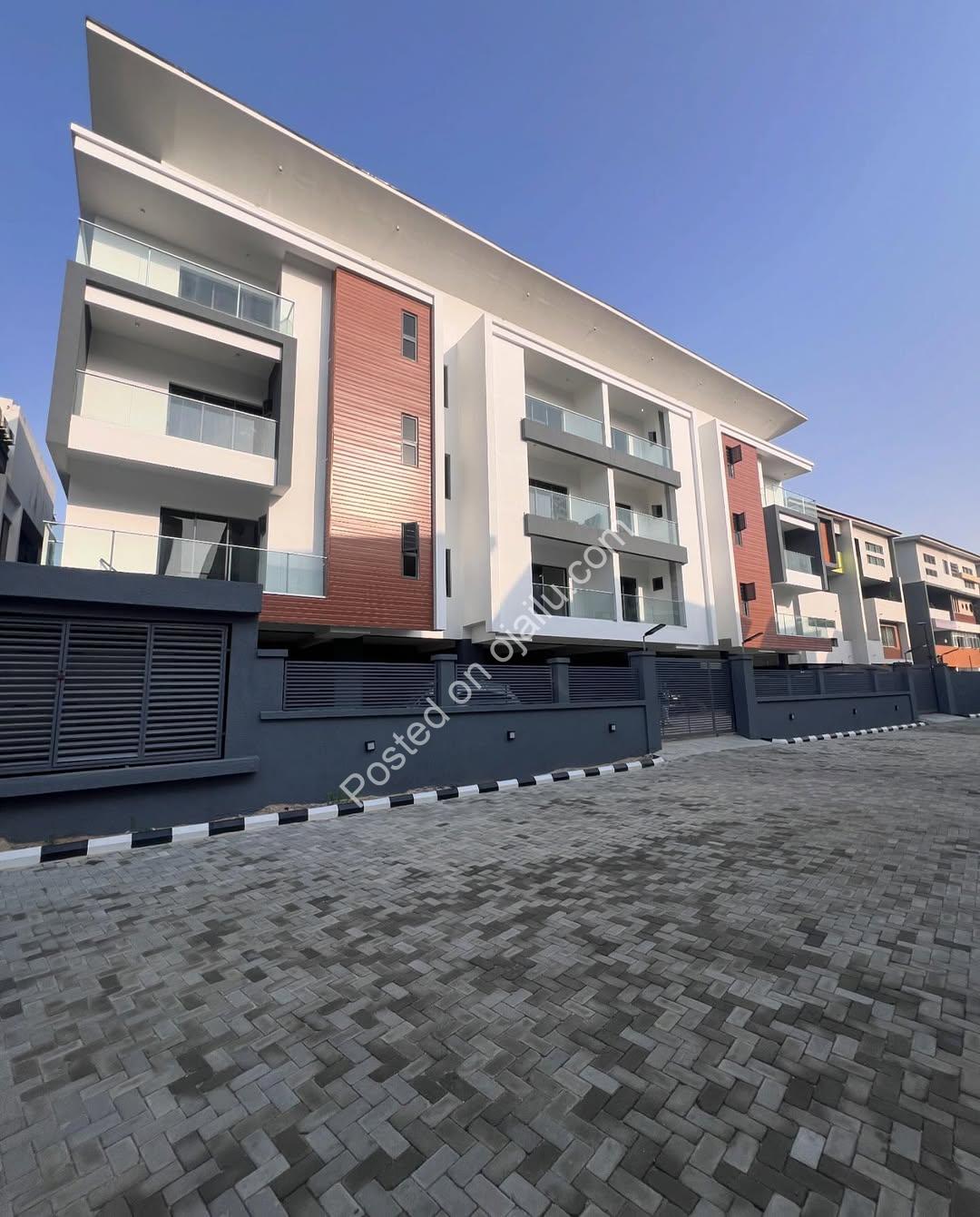 Lekki Phase 1 Gem: 3-Bed Ensuite Apartment with BQ & Gym