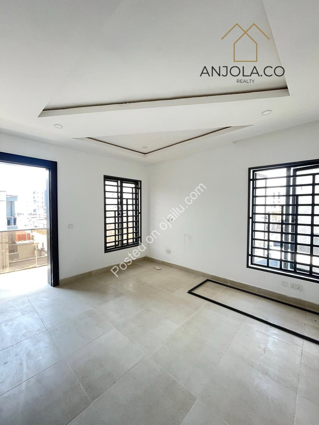 Lekki Phase 1 Gem: 4-Bed Ensuite Apartment with BQ & Cinema