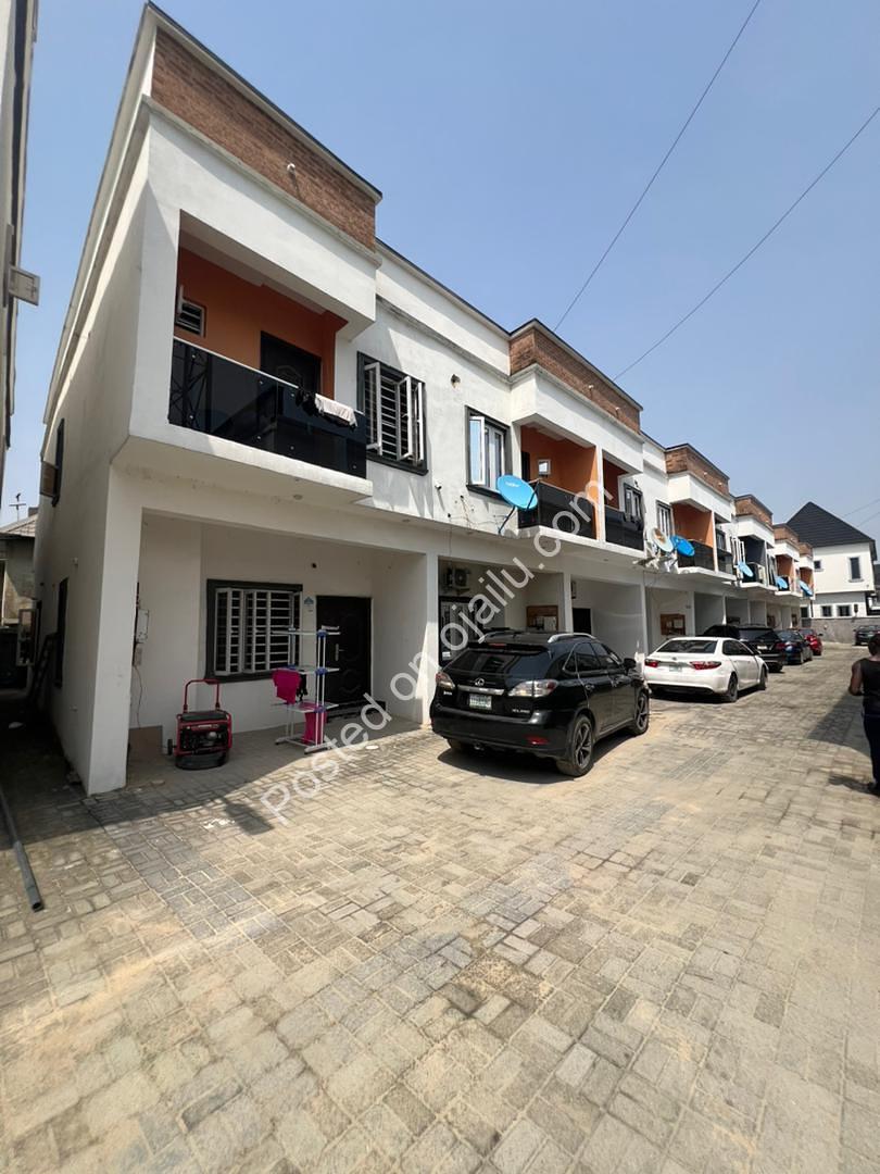 Lekki’s Serene 3-Bed Terrace Duplex | 85M