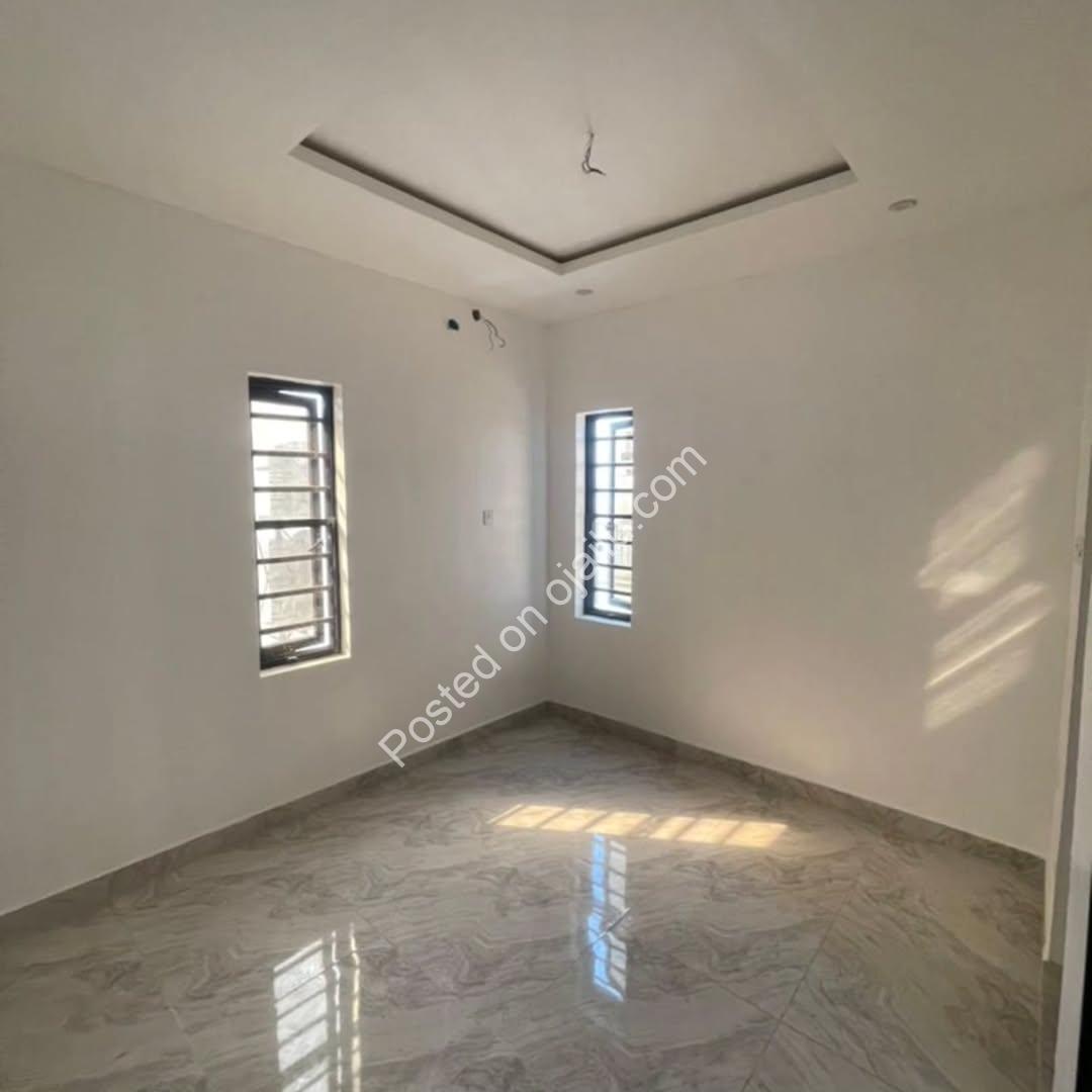 Lekki’s Finest: 1 & 2 Bedroom Serviced Apartments