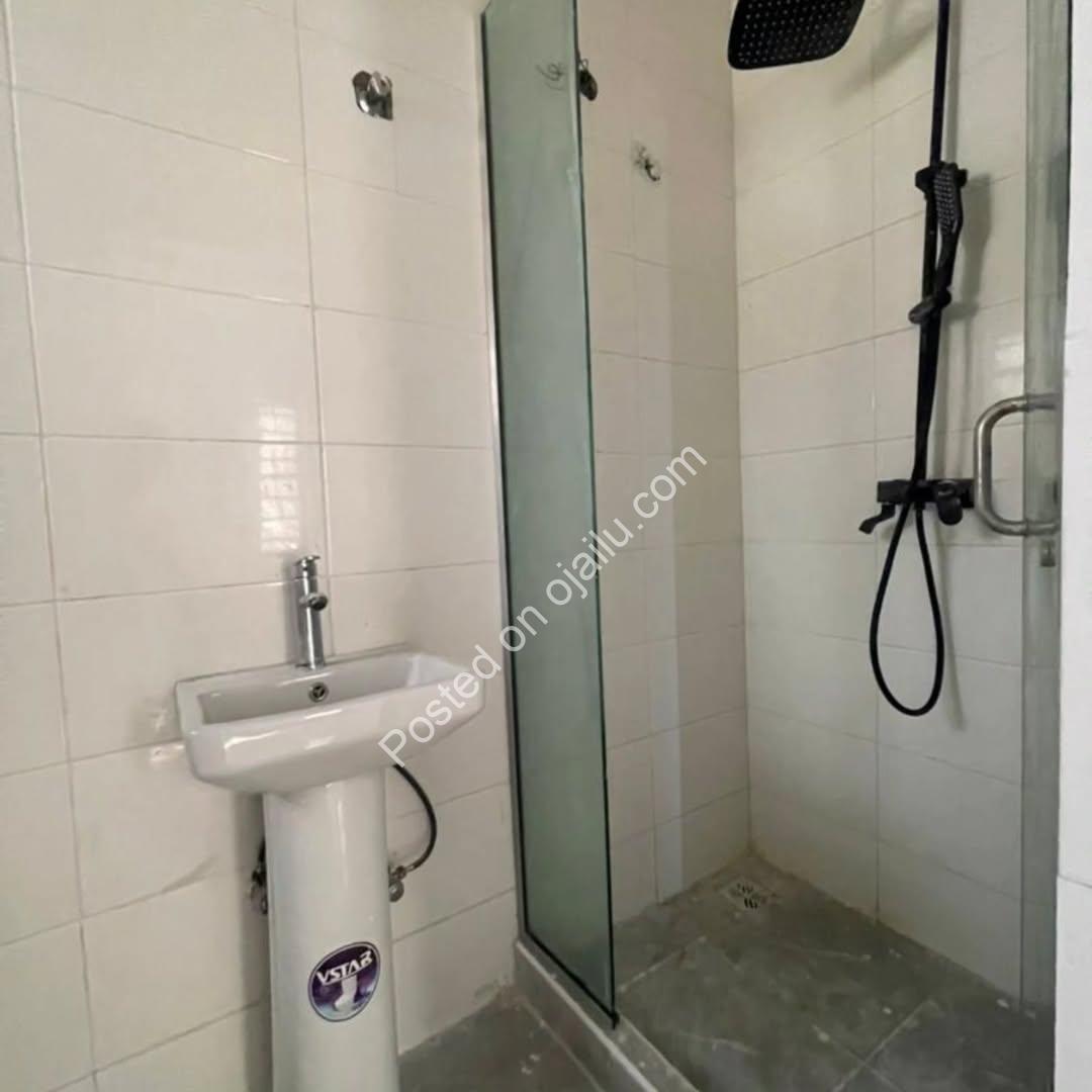 Lekki’s Finest: 1 & 2 Bedroom Serviced Apartments