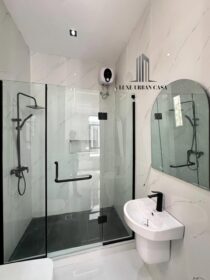 3825772081409688250_img_17