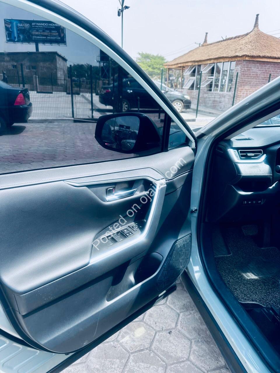 2020 Toyota RAV4: Belgian Import, Green & Gorgeous