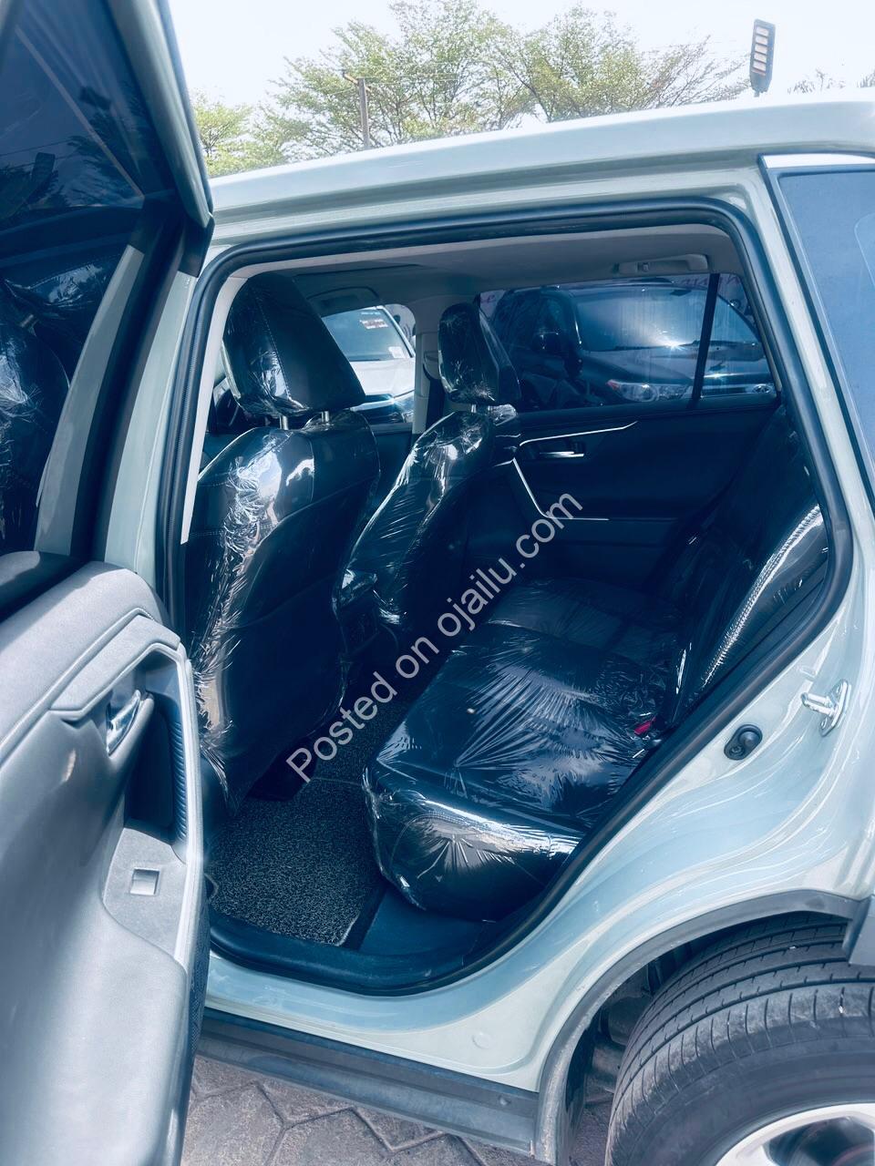 2020 Toyota RAV4: Belgian Import, Green & Gorgeous