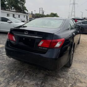 Luxury Redefined: 2008 Lexus ES350