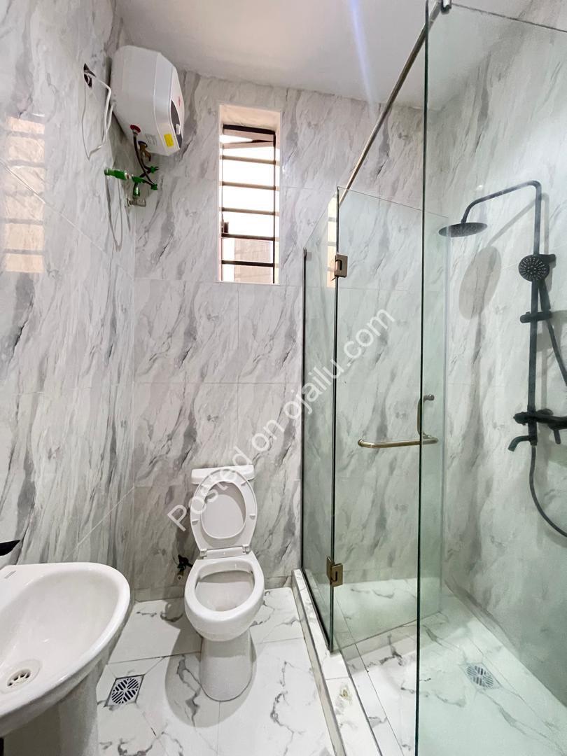 4-Bed Semi-Detached in Ikota: Spacious, Secure, All En-Suite