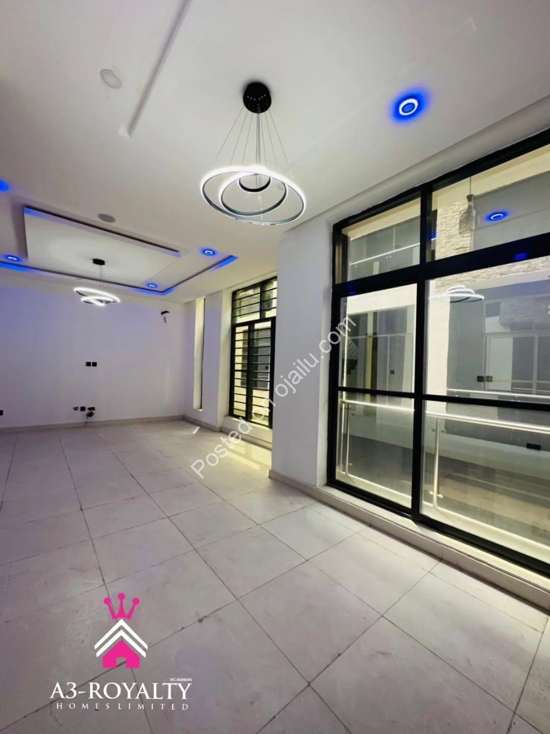 Move-In Ready 5BR Duplex in Gated Ajah Estate