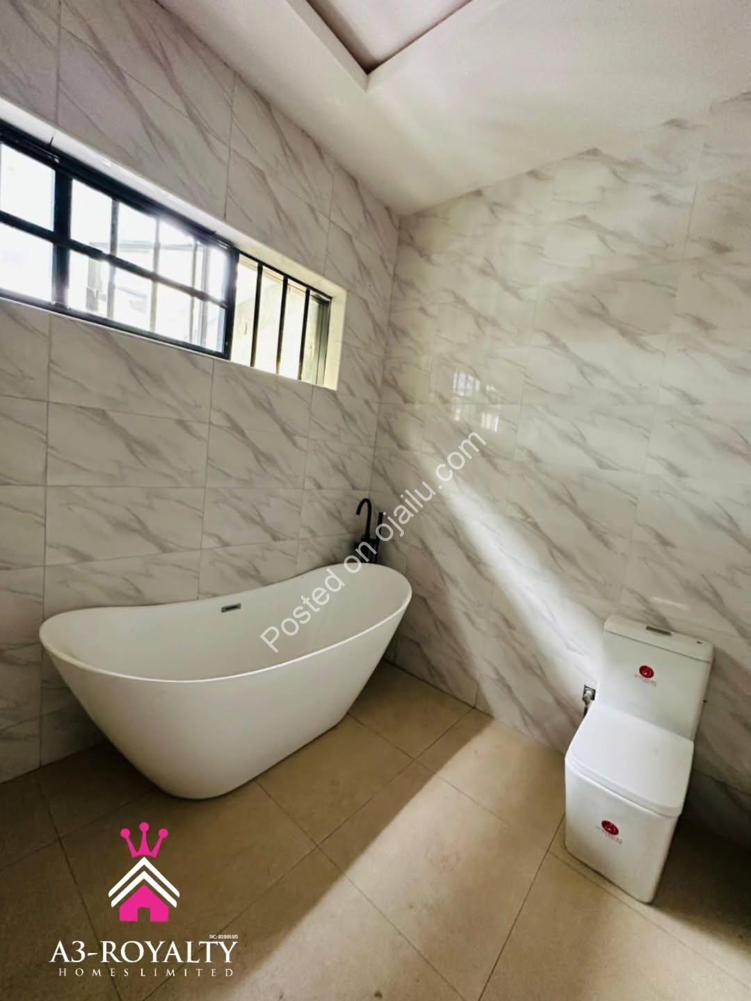 Move-In Ready 5BR Duplex in Gated Ajah Estate