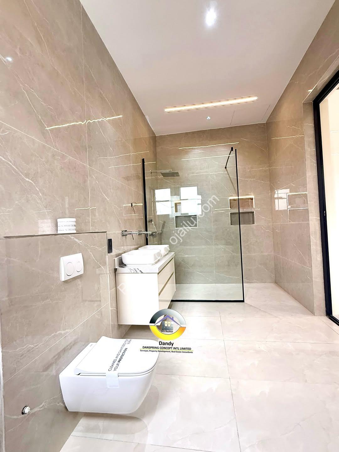 Lekki’s Ultimate 5-Bedroom Smart Home Oasis