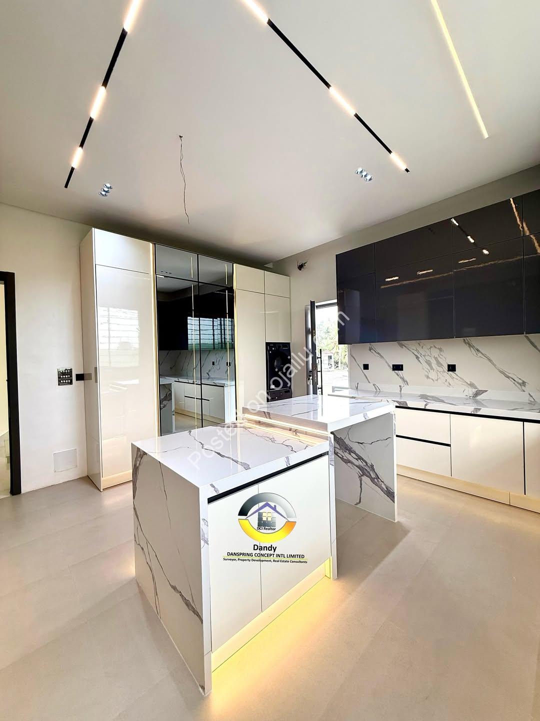 Lekki’s Ultimate 5-Bedroom Smart Home Oasis