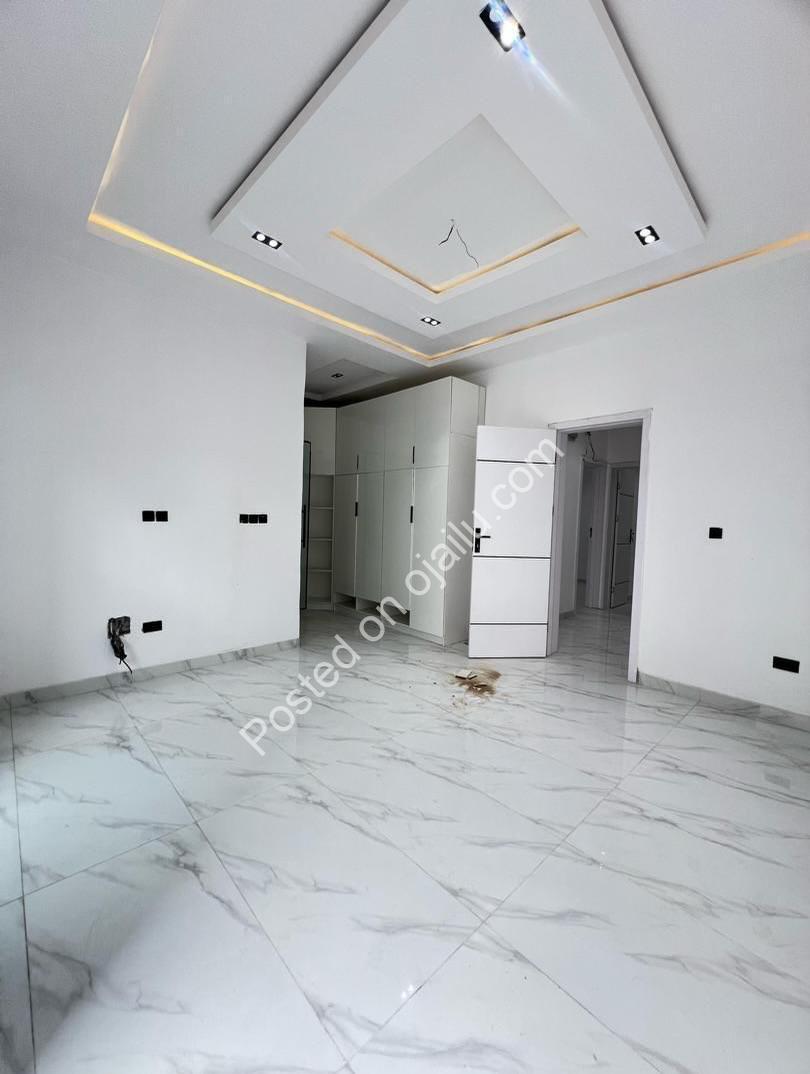 Serene 4-Bed Duplex with BQ & Premium Finishes