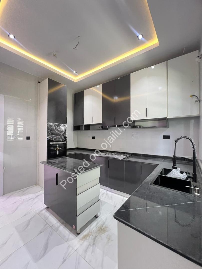 Serene 4-Bed Duplex with BQ & Premium Finishes