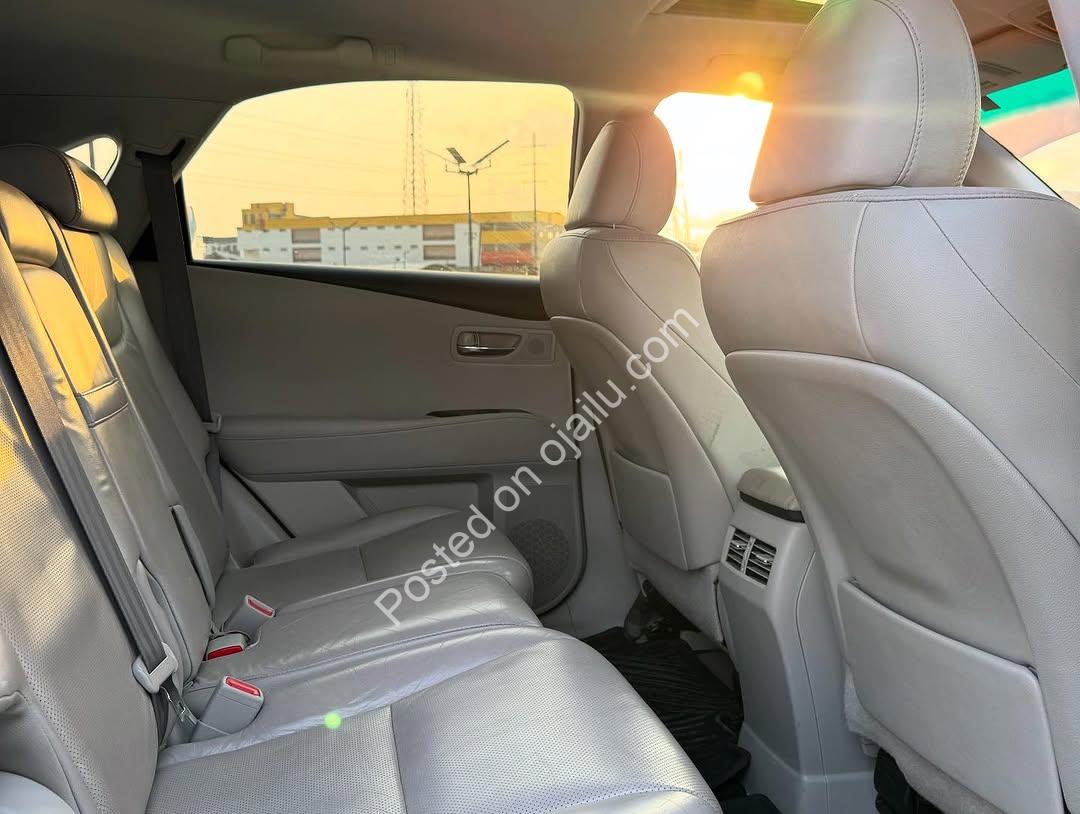 Luxury Lexus RX 350 | Lekki’s Ultimate SUV Deal