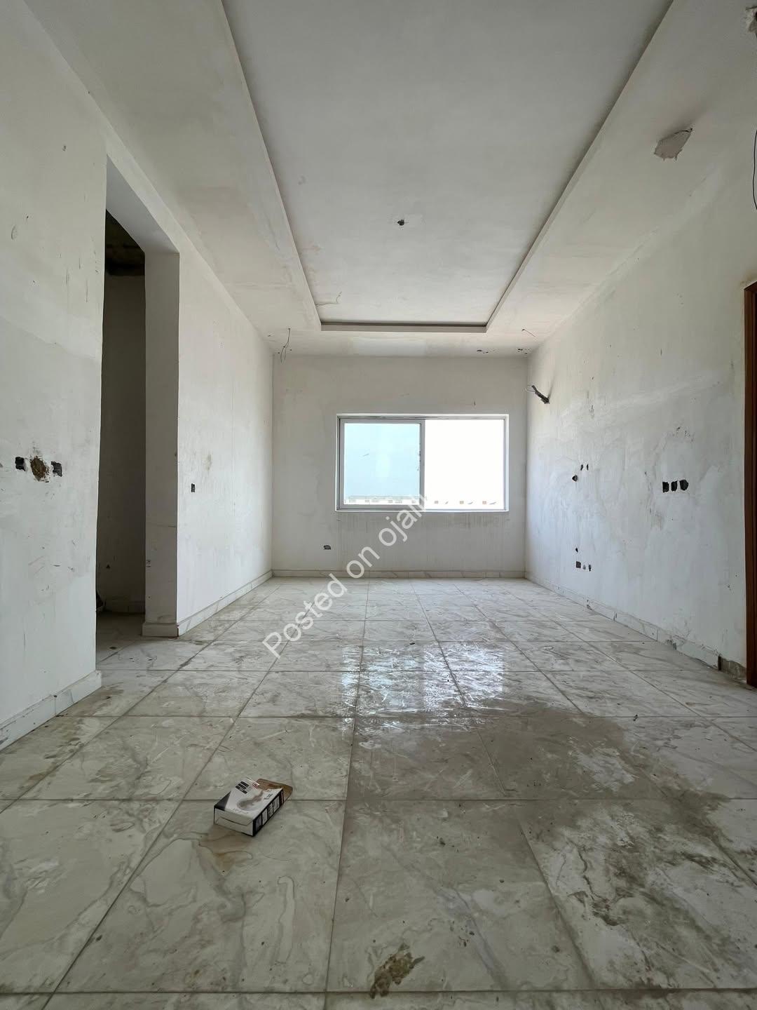 Sleek 2-Bedroom Gem in Ikate: Pool, Gym & Prime Investment