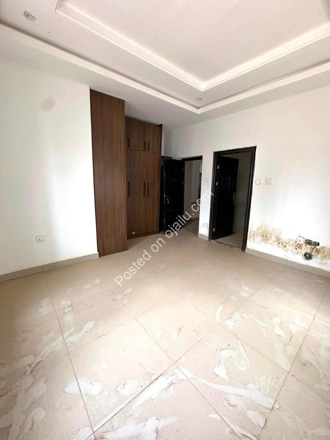 Spacious 4-Bed Duplex with Penthouse & BQ in Gwarinpa