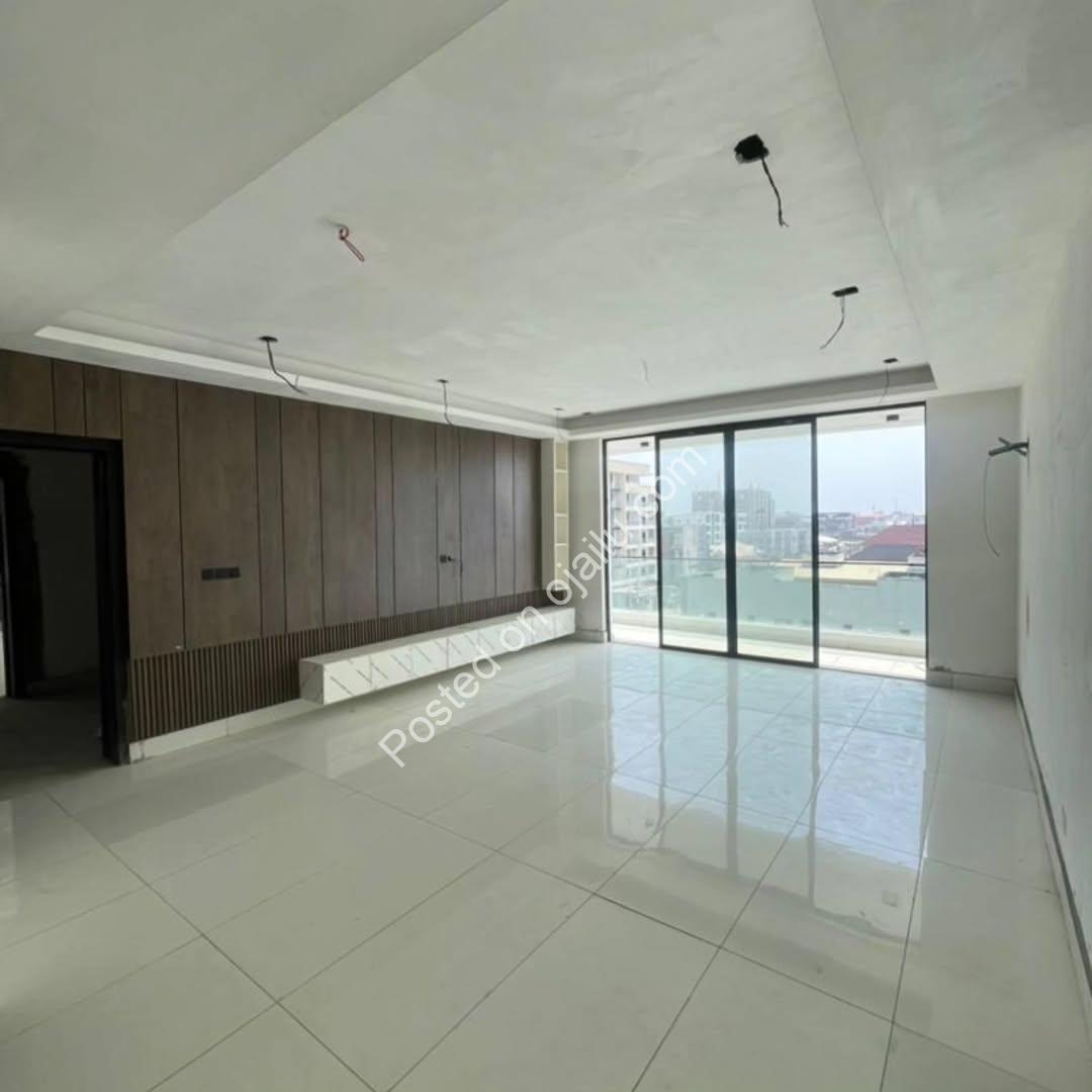 Lekki’s Finest: 1 & 2BR Serviced Apartments with Pool & Gym