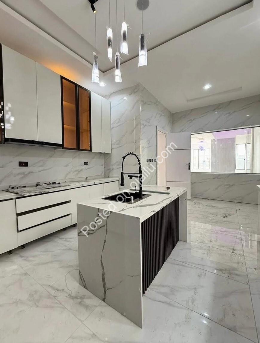 Last 5-Bed Duplex: Pool, Gym & Lekki Luxury