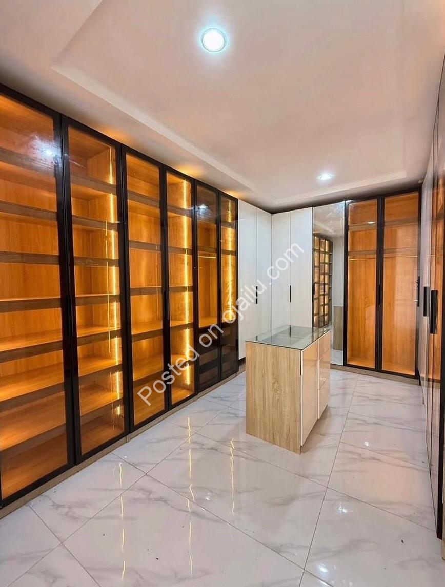 Last 5-Bed Duplex: Pool, Gym & Lekki Luxury