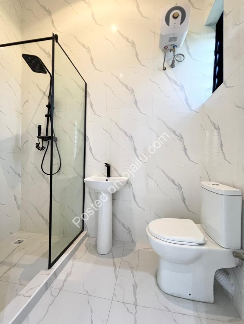 5-Bed Ajah Palace: Pool, BQ & Governor’s Consent