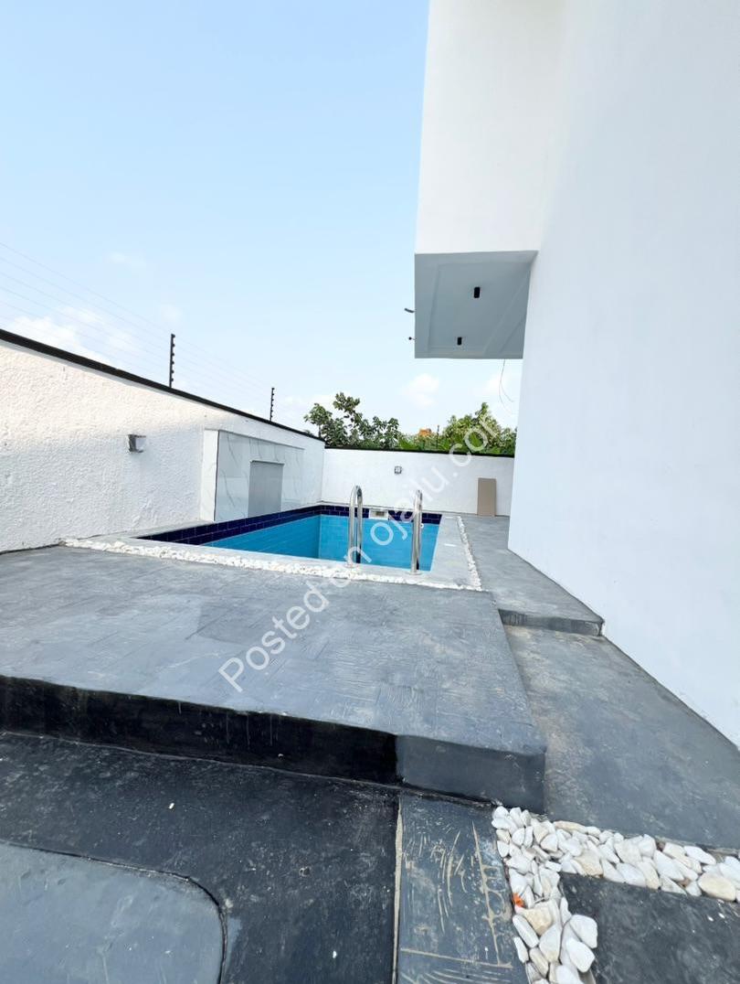 5-Bed Ajah Palace: Pool, BQ & Governor’s Consent