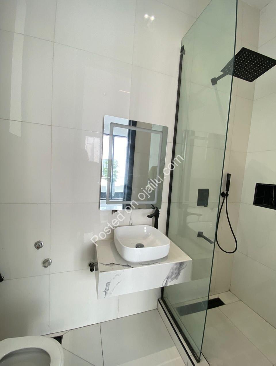 Exquisite 5-Bed Duplex in Prime Lekki | Brand New & Flood-Free