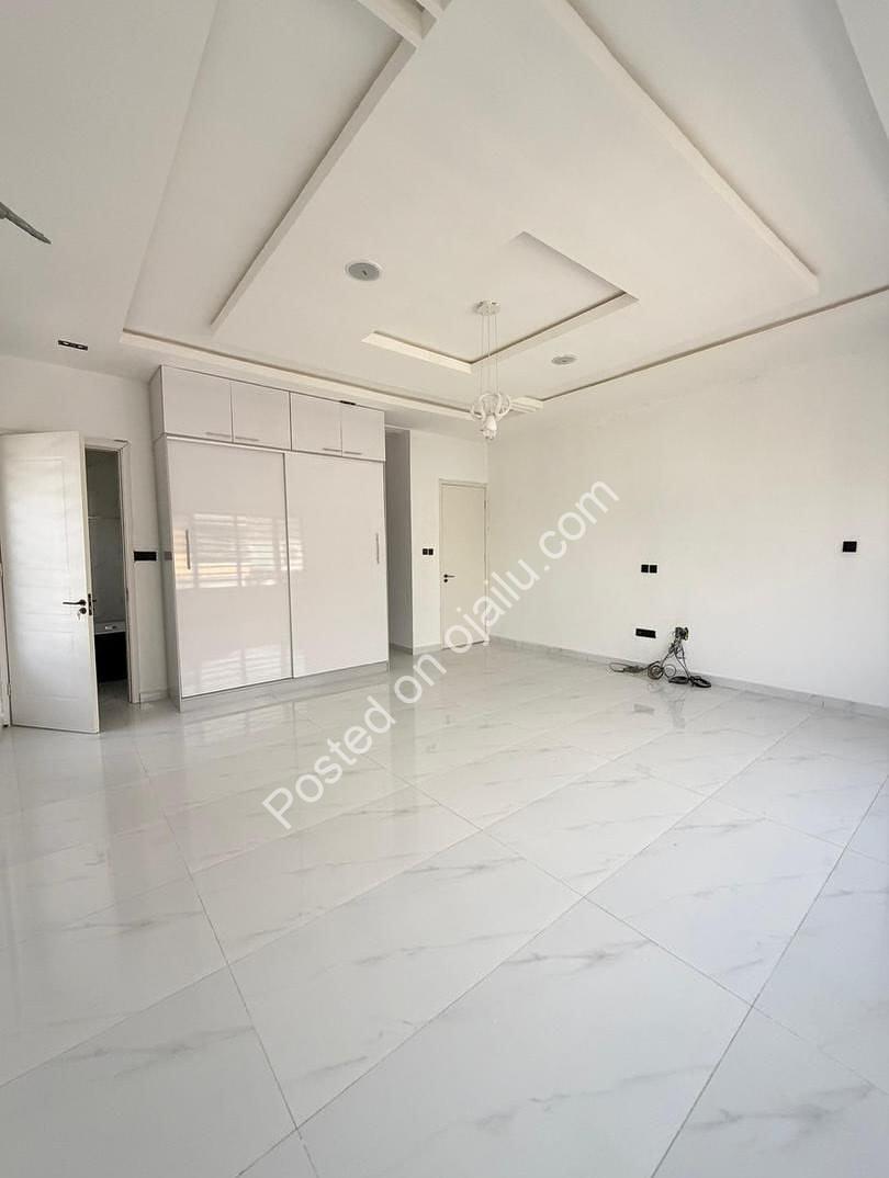 Stunning 5-Bedroom Haven in Prime Ikota