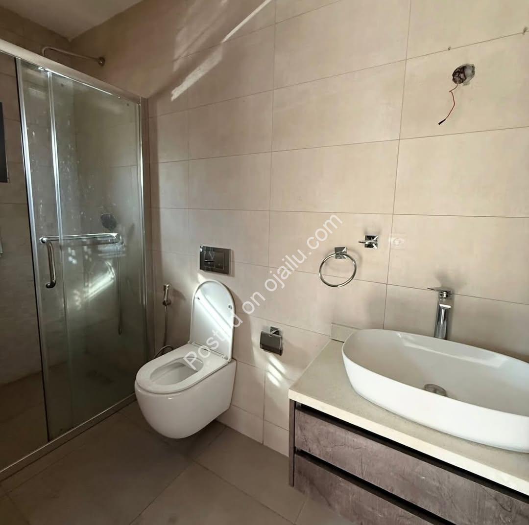 Jabi Lakeside Elegance: 3-Bed with Panoramic Views